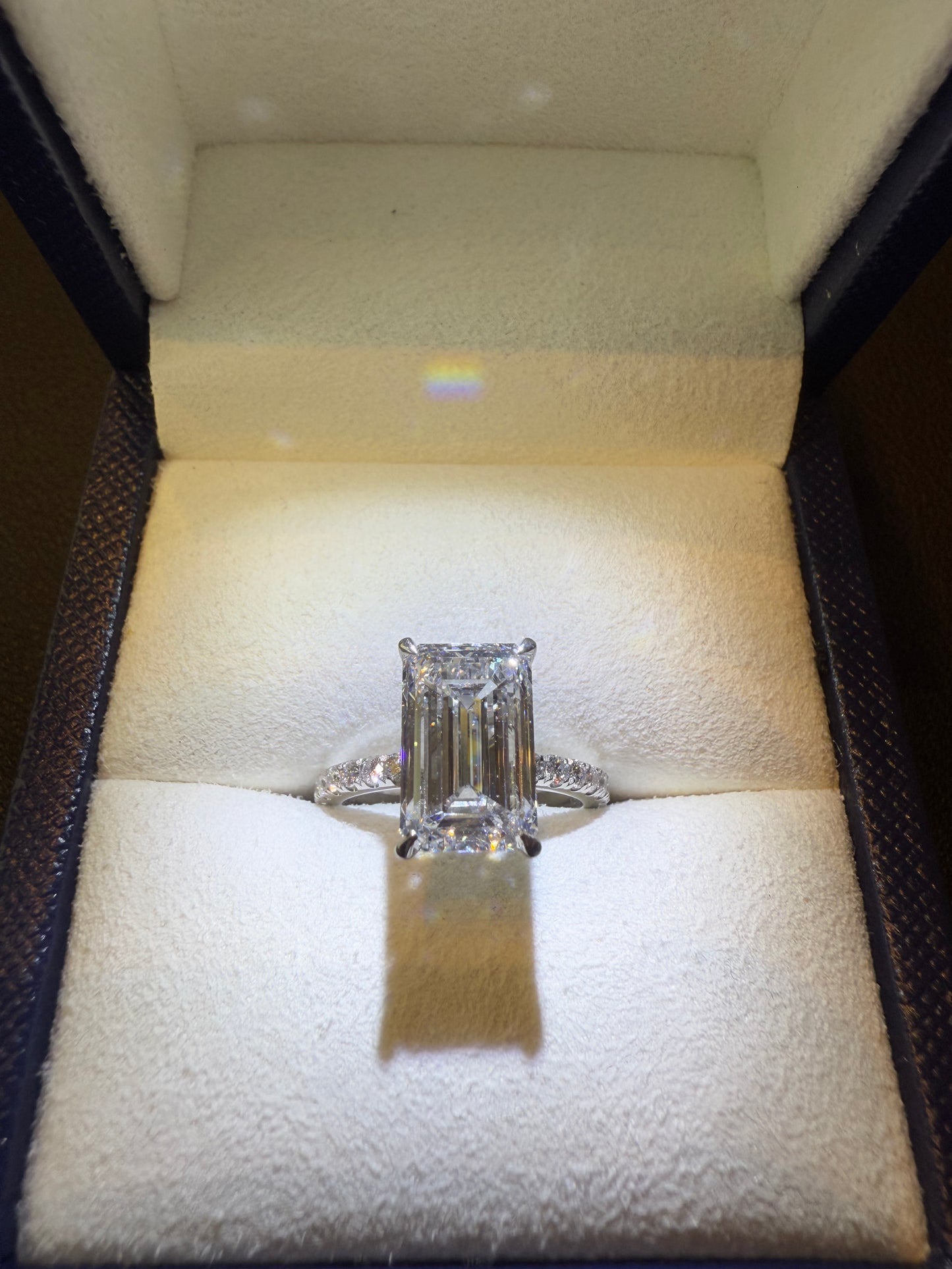 4.31ct E VS1 Emerald Lab Diamond Engagement Ring