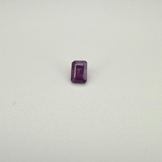 1.30ct natural purplish pink sapphire