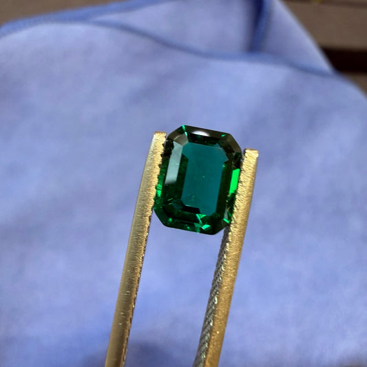 lab grown colombian emerald