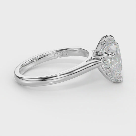 lab grown pear diamond ring