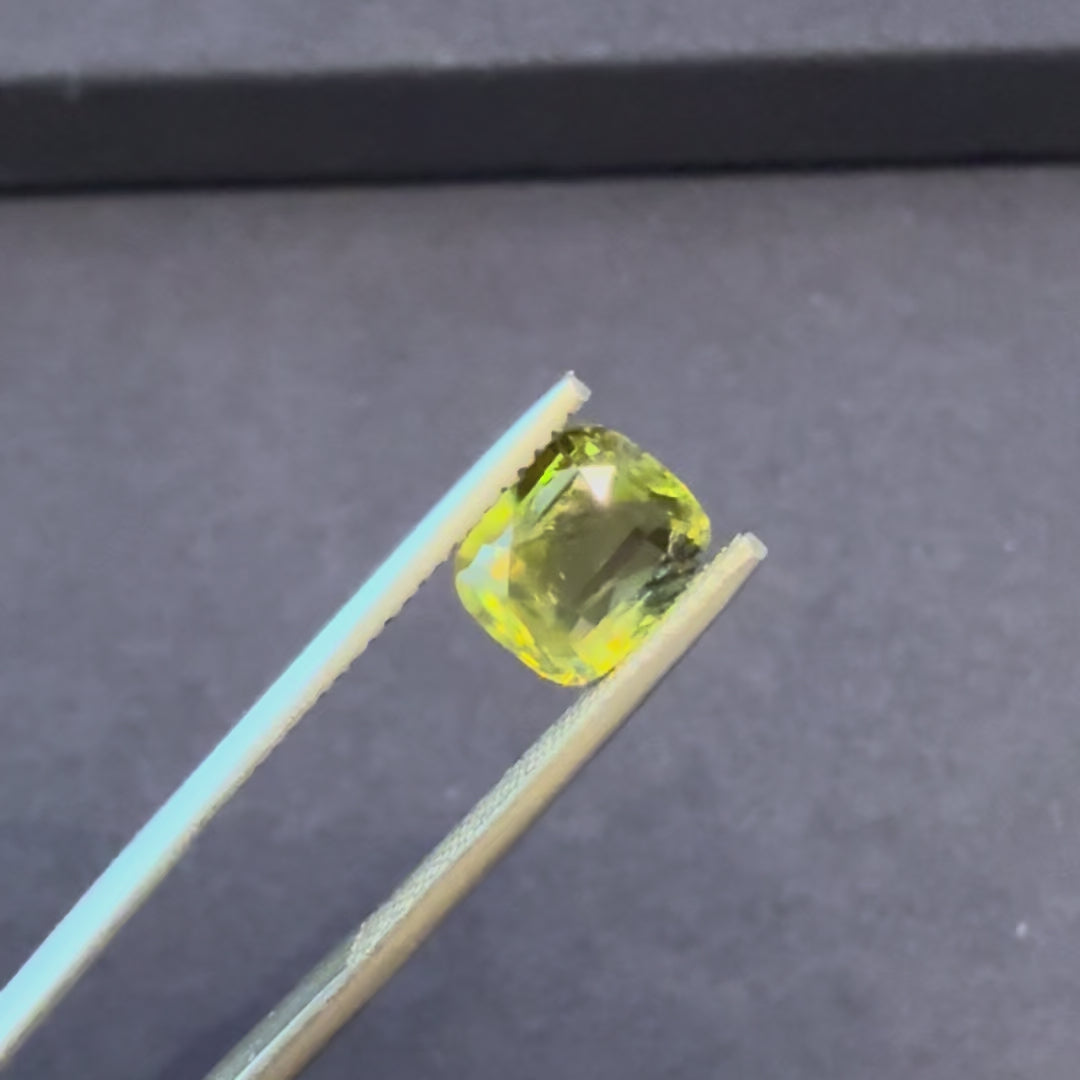 greenish yellow chrysoberyl