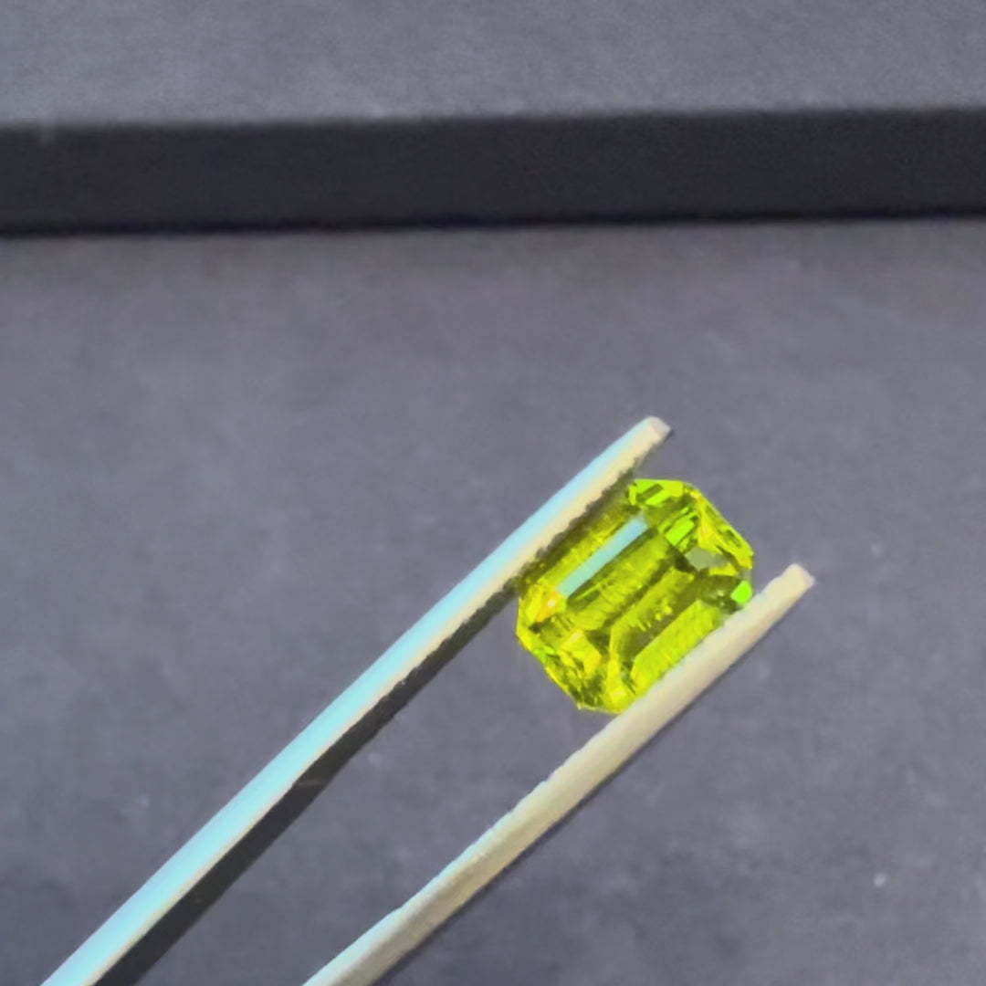 lime green chrysoberyl